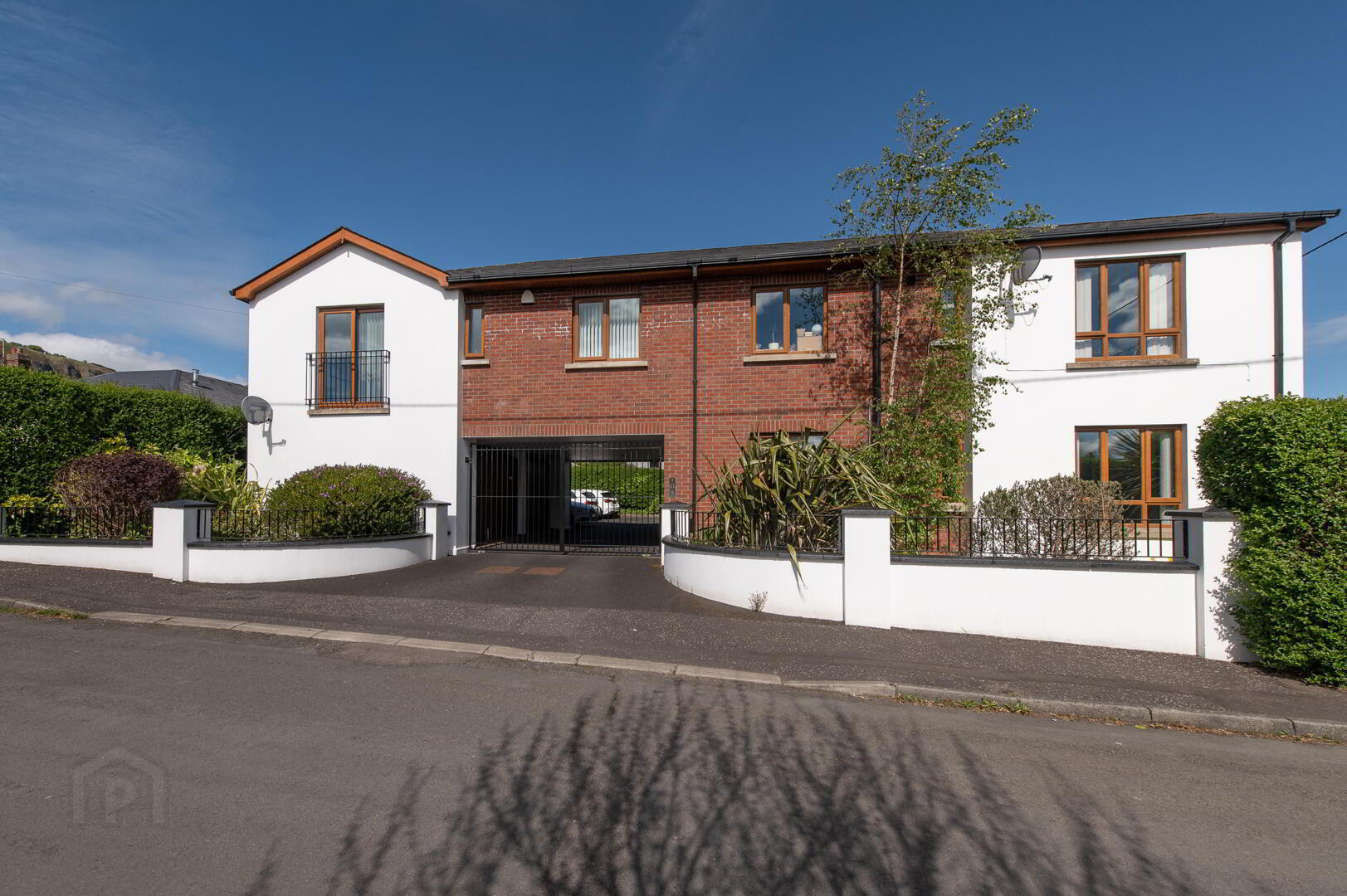 19A Mullaghmore Park 18 of 19