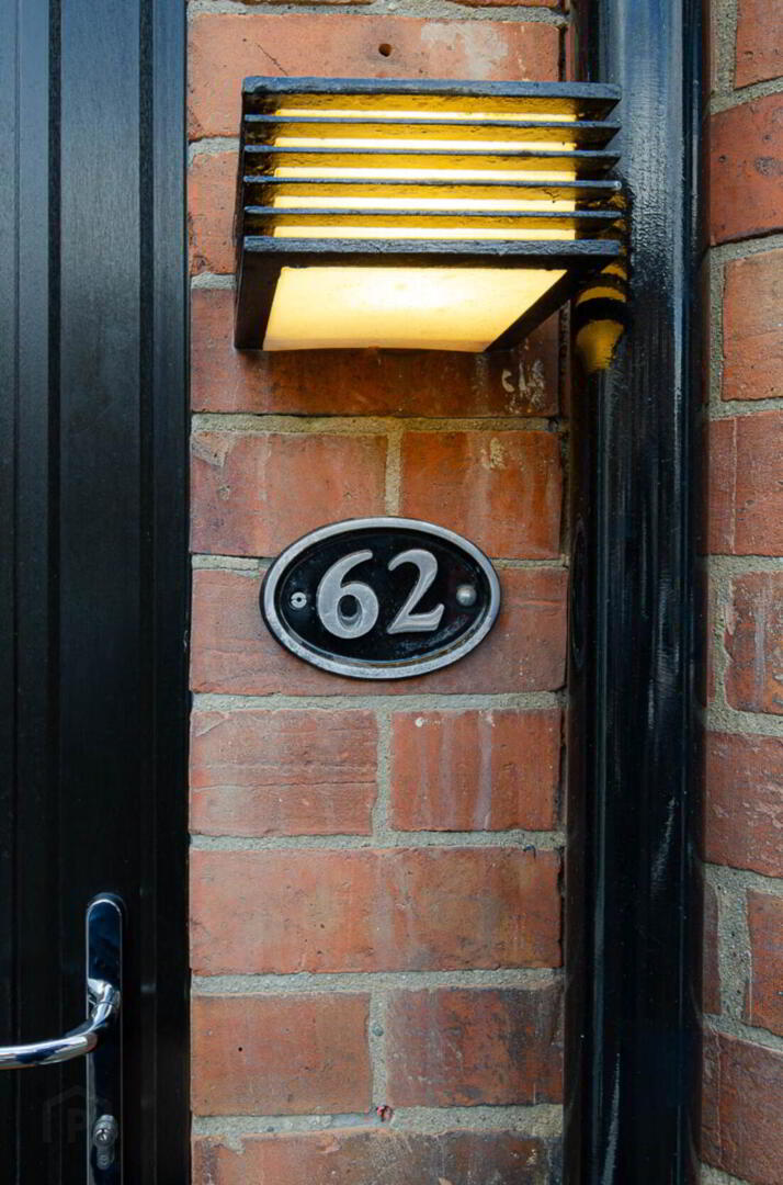 62 Glendower Street 3 of 31