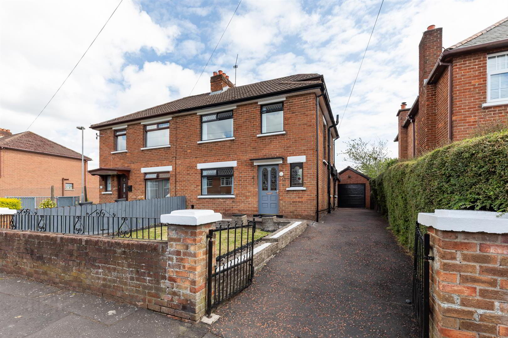 28 Owenvarragh Park 1 of 33