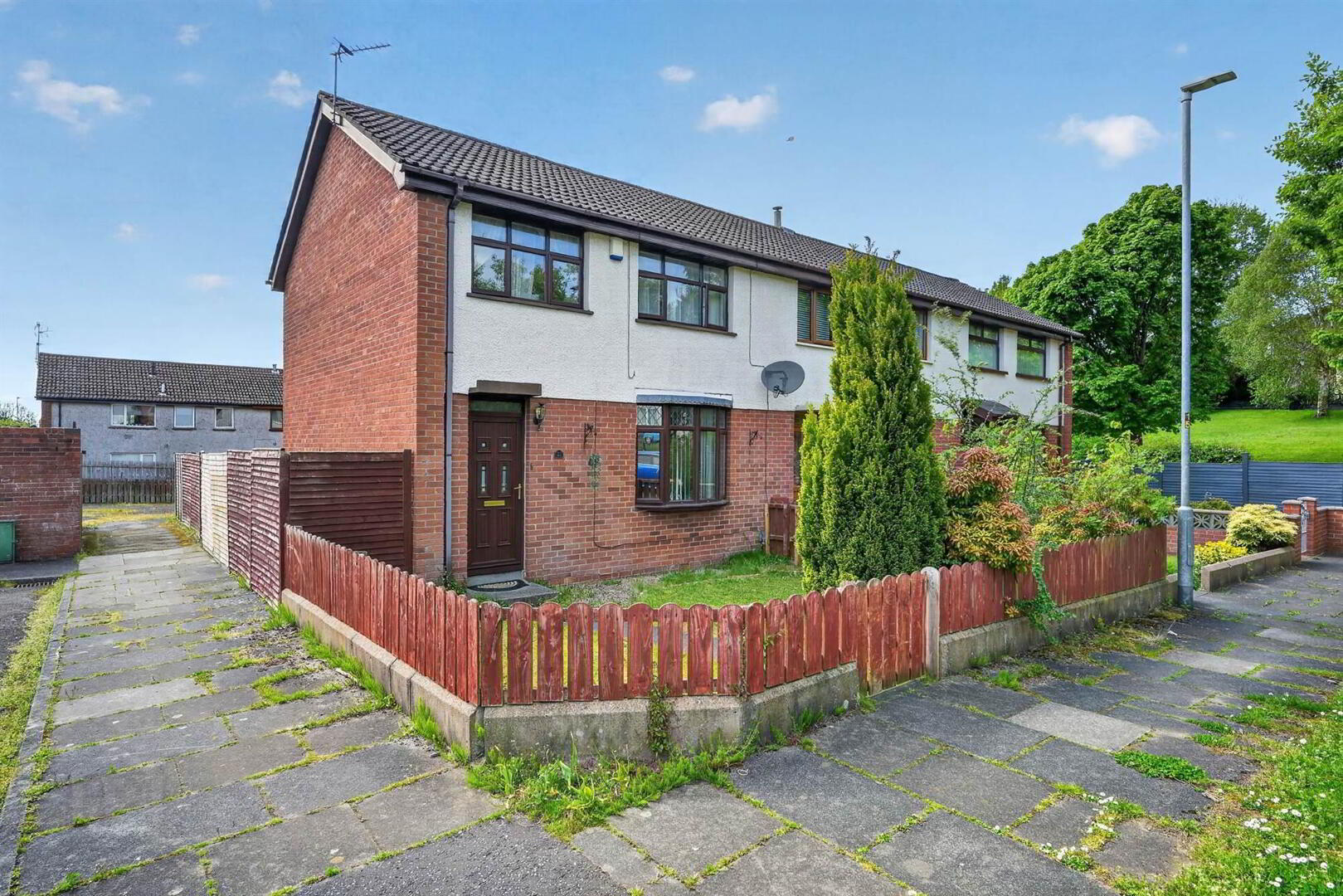 22 Iniscarn Park 2 of 19