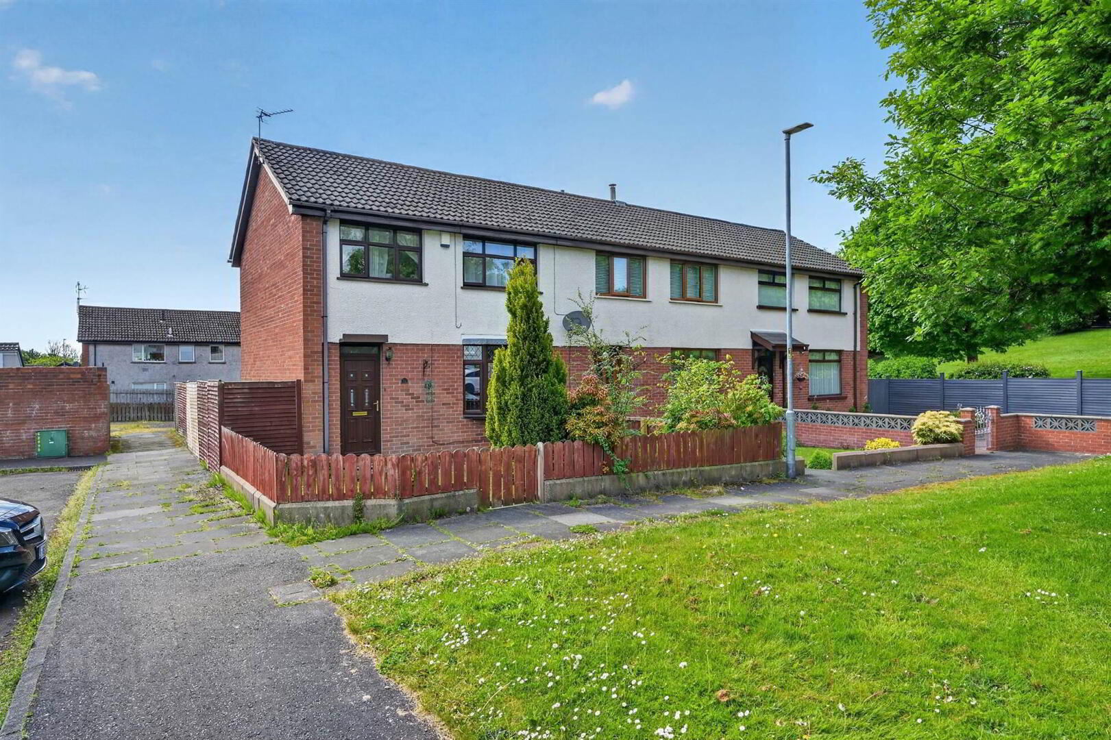 22 Iniscarn Park 1 of 19
