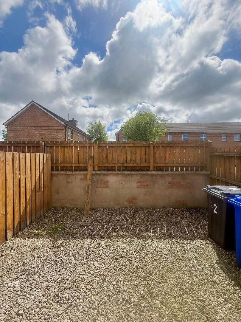 82 Bann Meadows 39 of 40