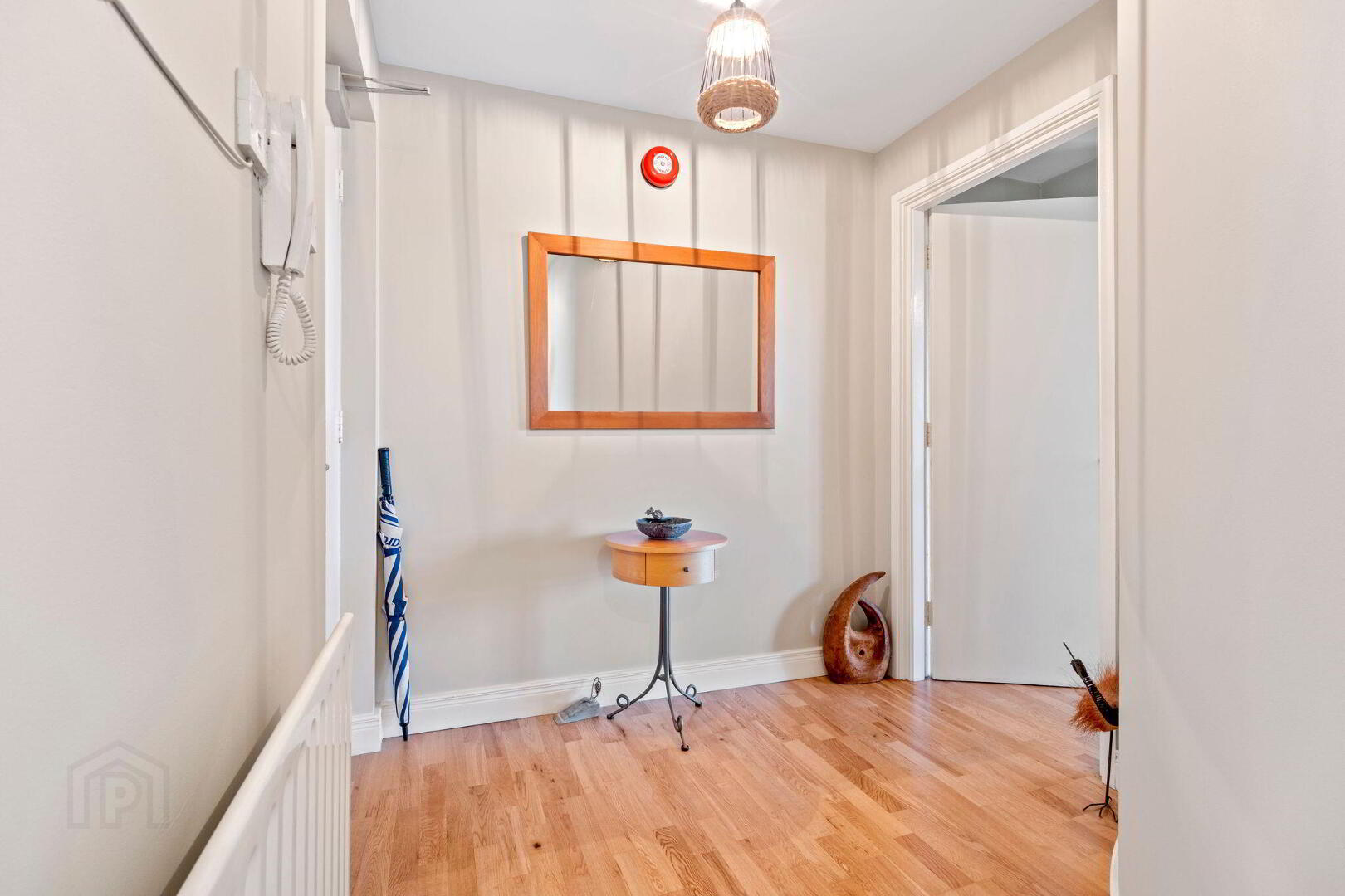 5 Seaport Apartments 3 of 30