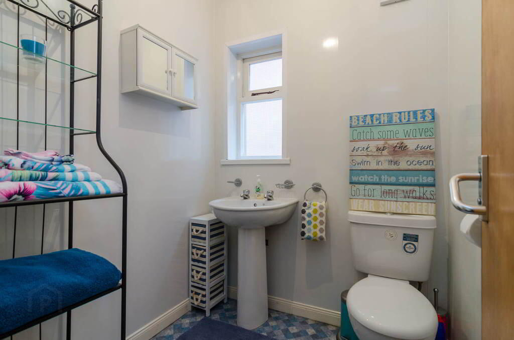 Flat 3, 30 Cromwell Road 7 of 8