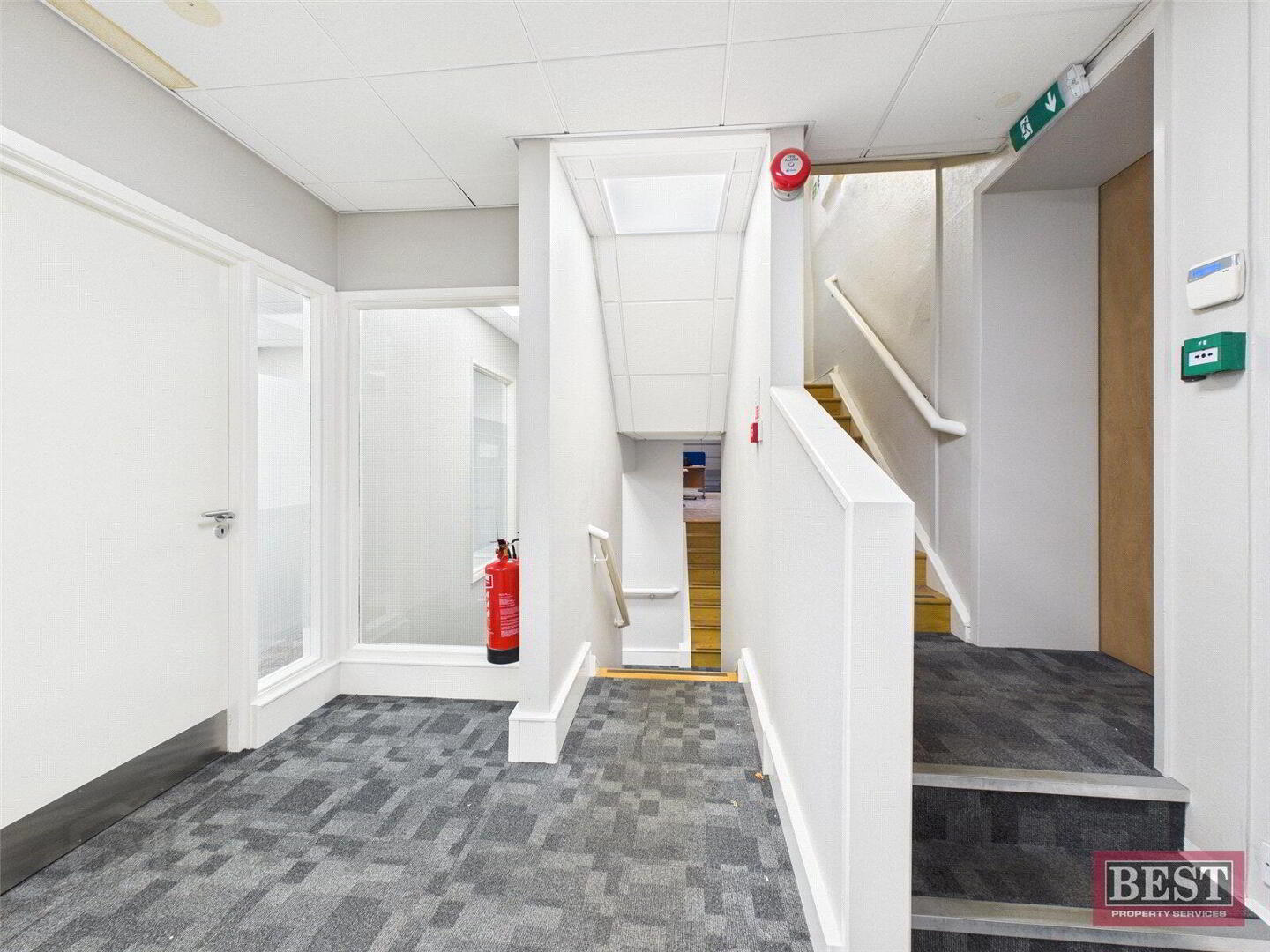 Unit B, 3 Margaret Square 2 of 12