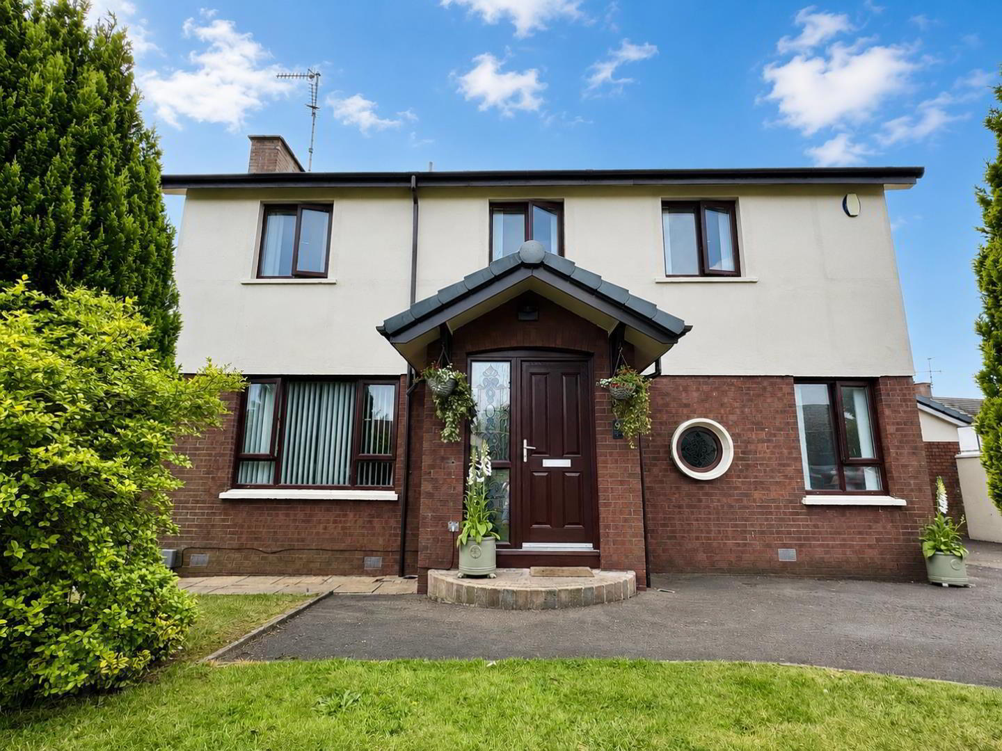 9 Ashgrove Close 2 of 45