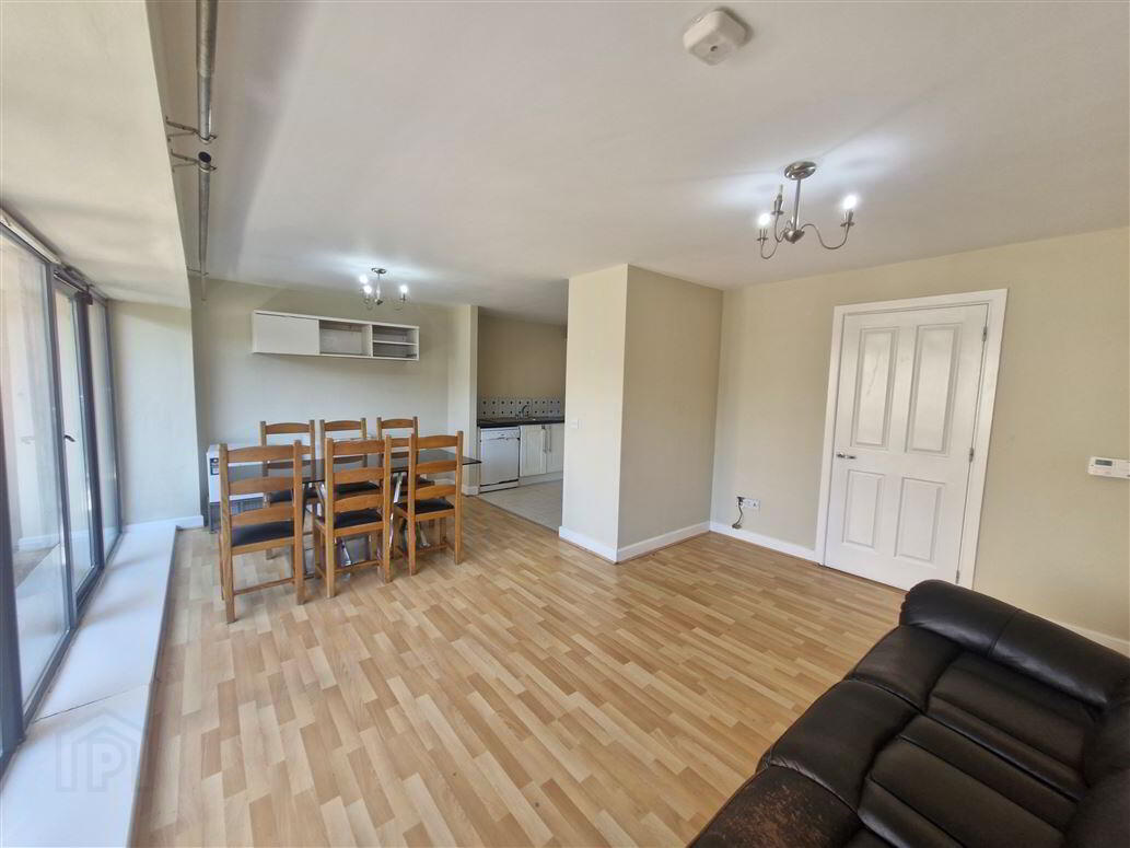 14 Rosse Court Heights 3 of 16