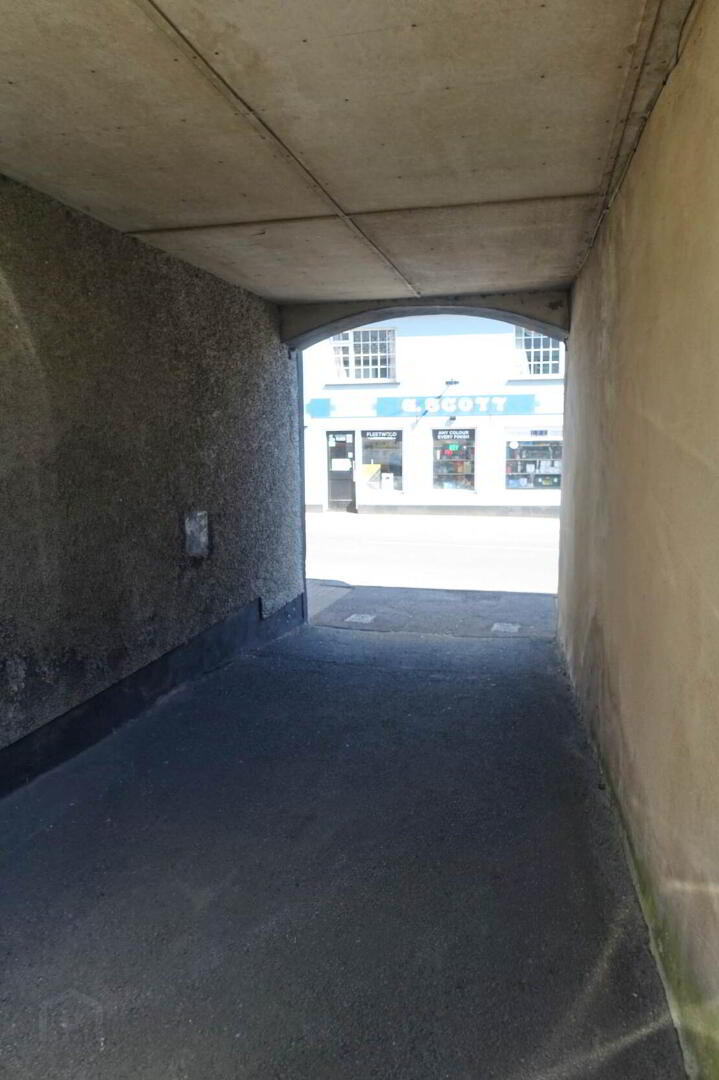 22 Main Street 16 of 17