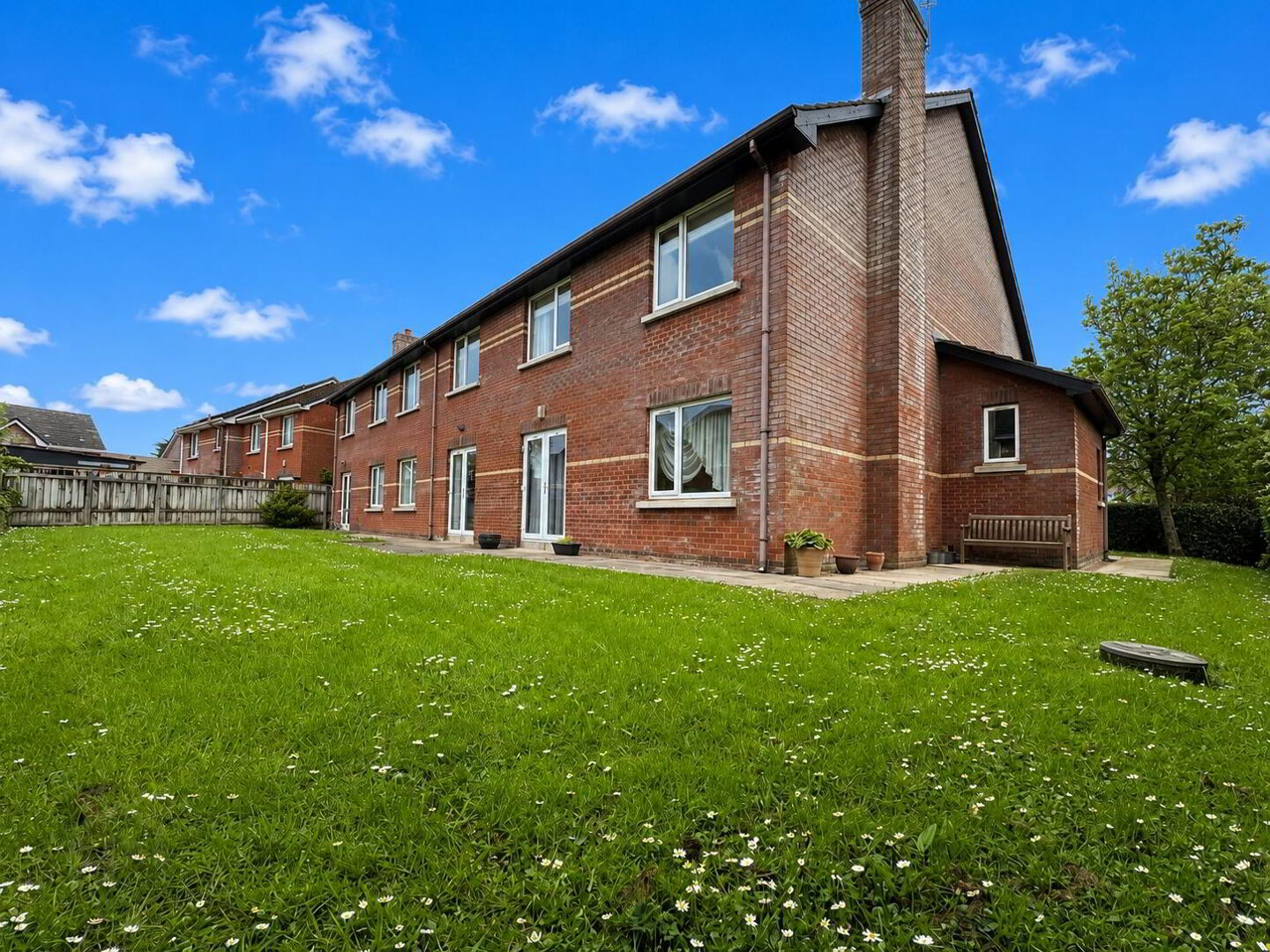 Apt 37 Killaloe 17 of 17