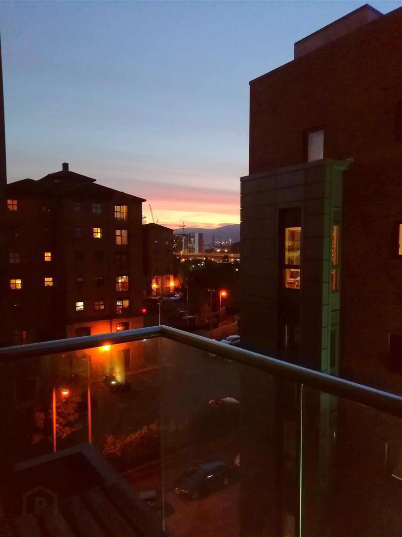 Apt 55 The Granary, James Clow Building, 42 Pilot Street 3 of 14