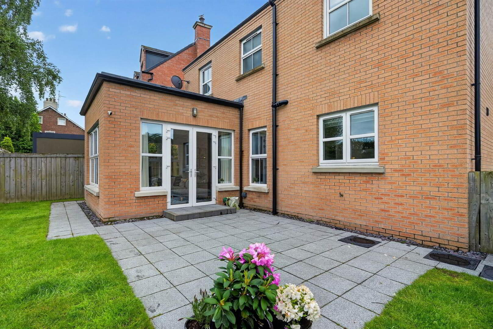 6 Red Hall Lane 51 of 52