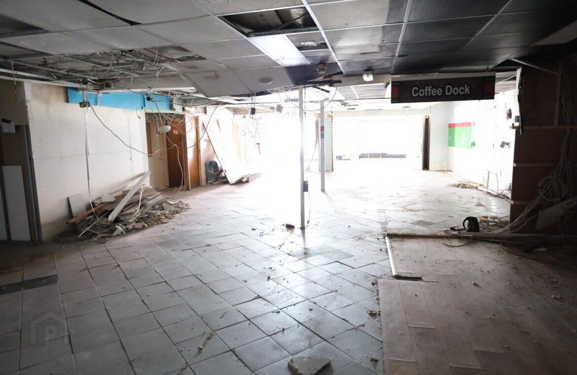 Retail Unit 2 of 12