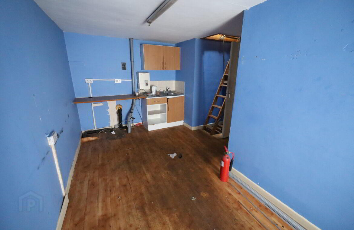 Retail Unit 11 of 12