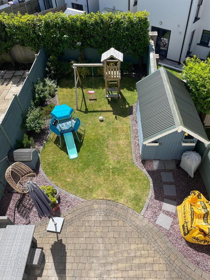 2 Limewood Court 16 of 16
