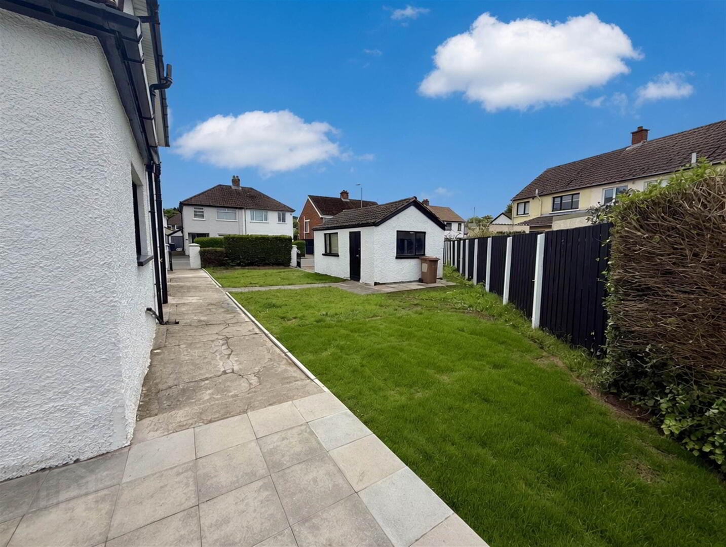 47 Stirling Gardens 34 of 34