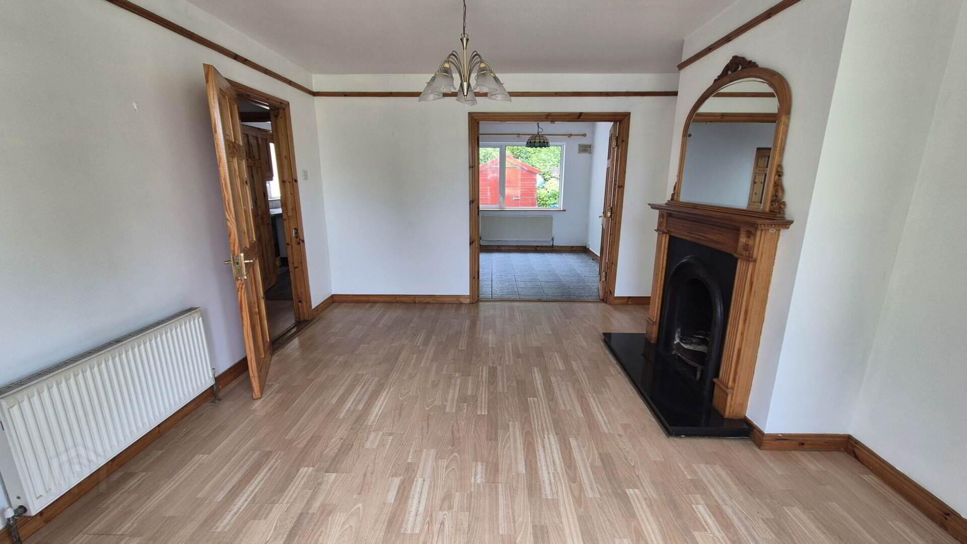 24 Whitethorn Grove 3 of 28