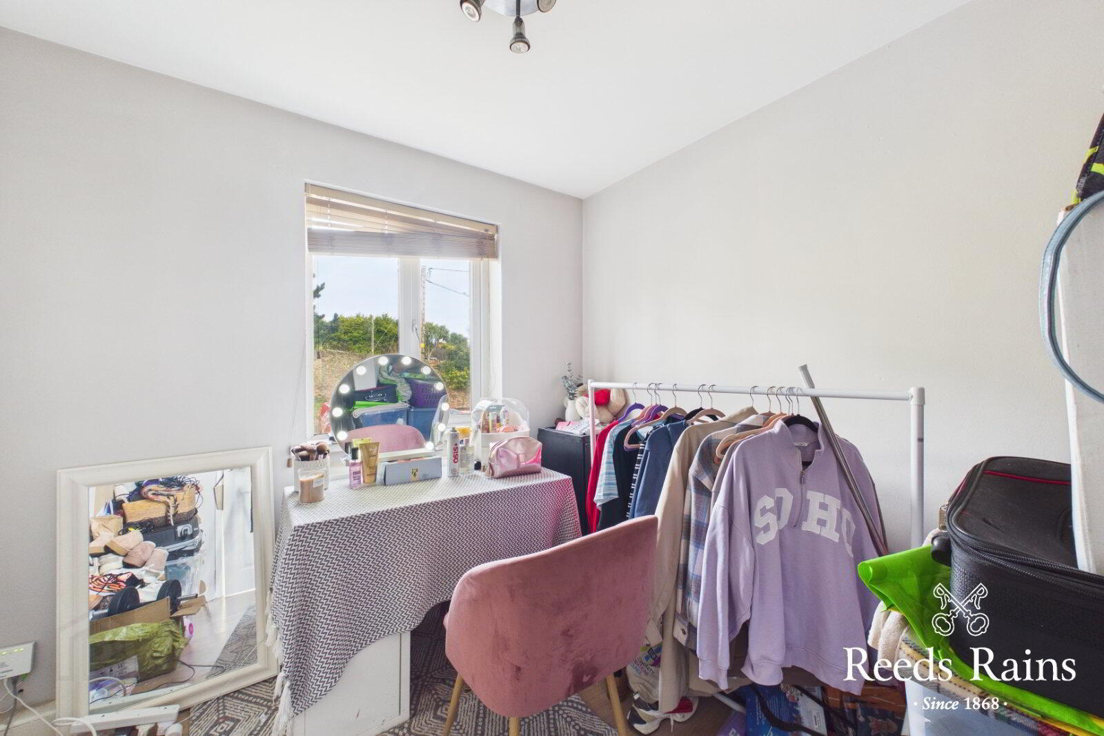 Apt 10, Rosebrook Grove 6 of 6