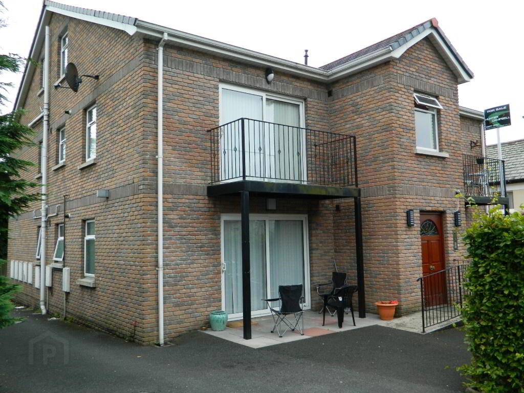 1 Ground Floor Apt., Lansdowne Close 1 of 8