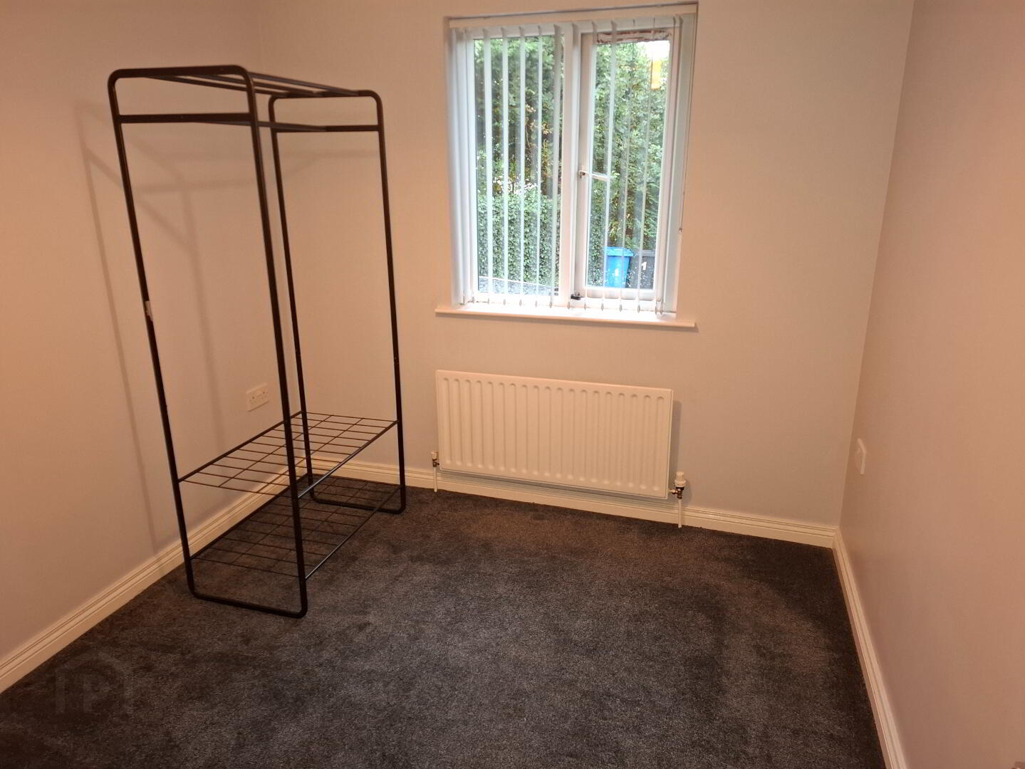 1 Ground Floor Apt., Lansdowne Close 8 of 8