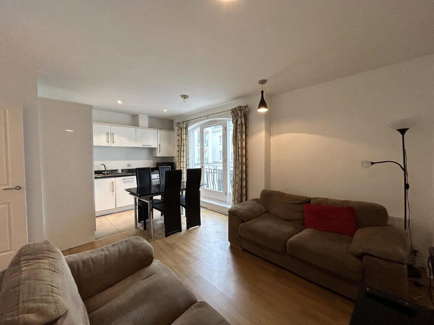 402 Saint Annes Square 9 of 10