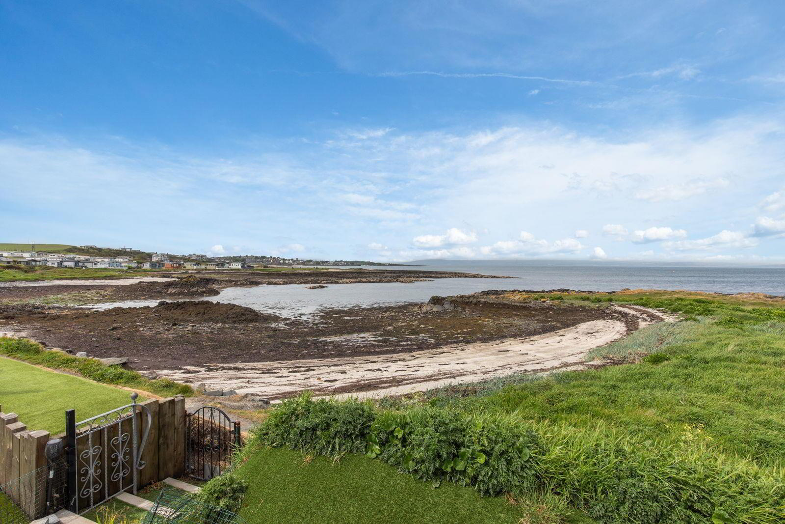 35 Seahaven Crescent 2 of 34