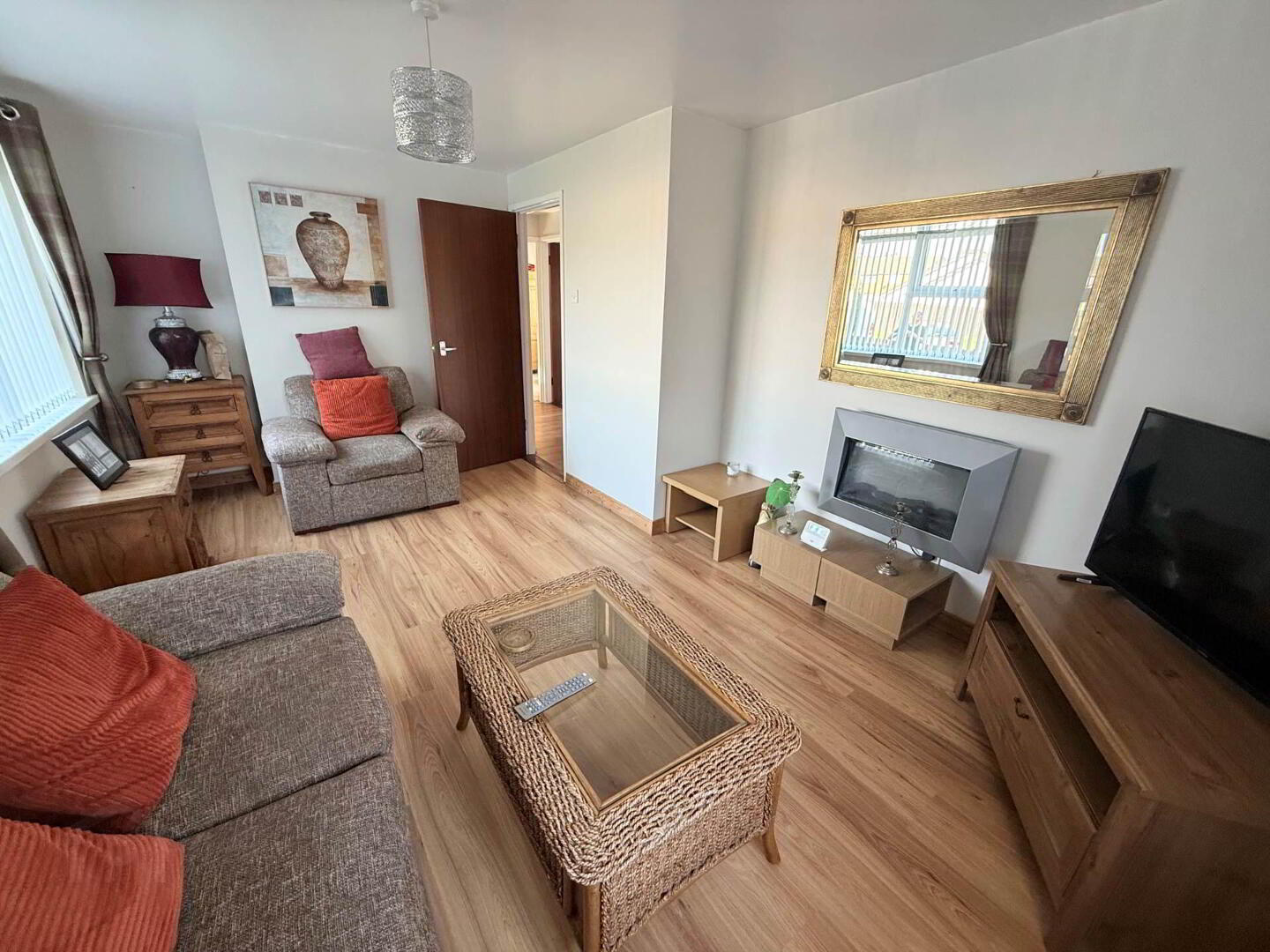 24a Enler Park East 3 of 10