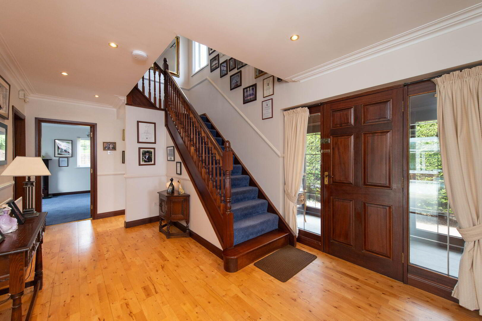 777 Antrim Road 3 of 45