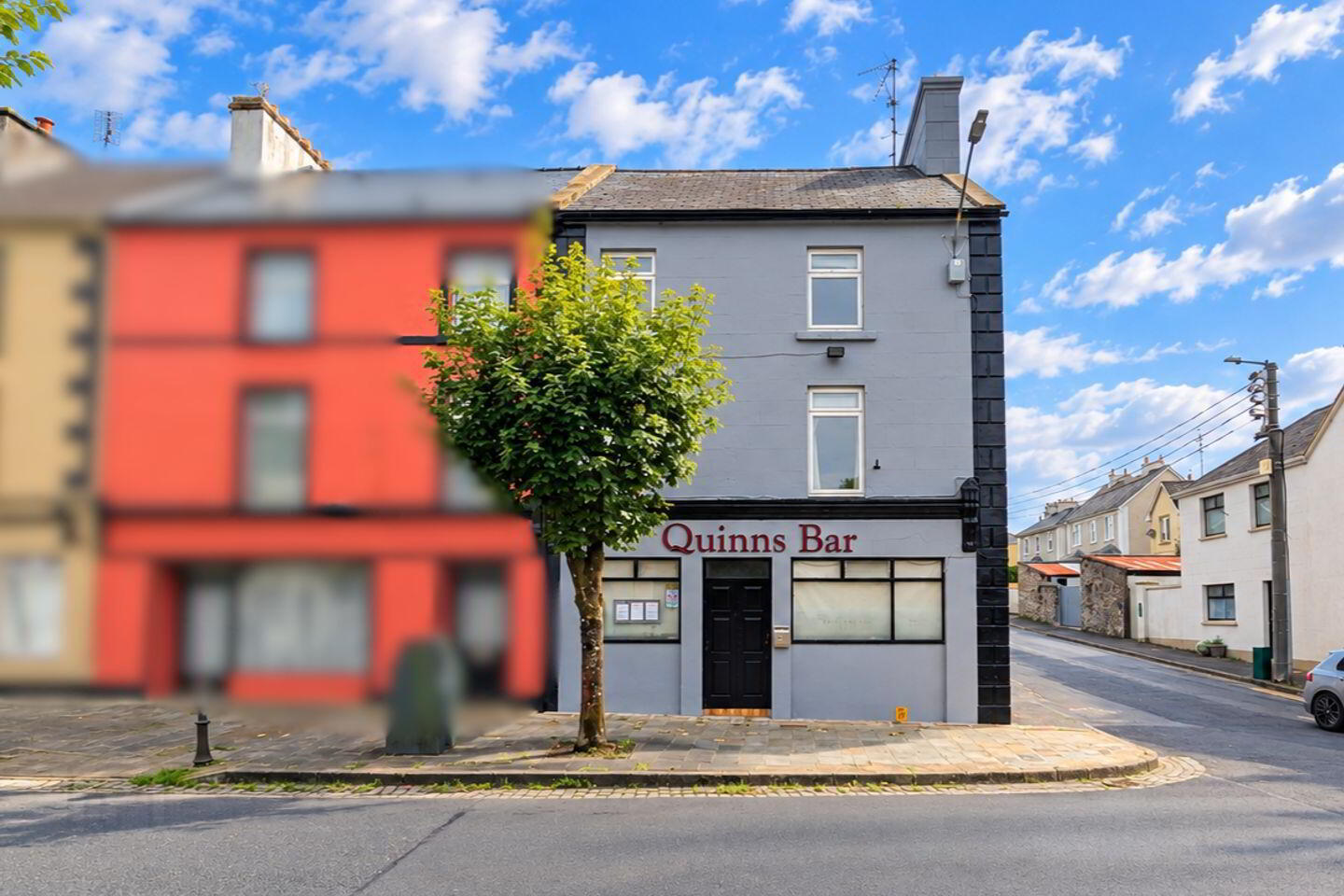 Quinns Bar 24 of 24