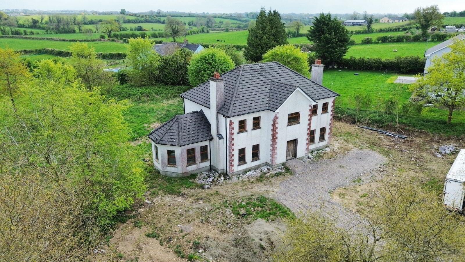 Edenburt 1 of 19