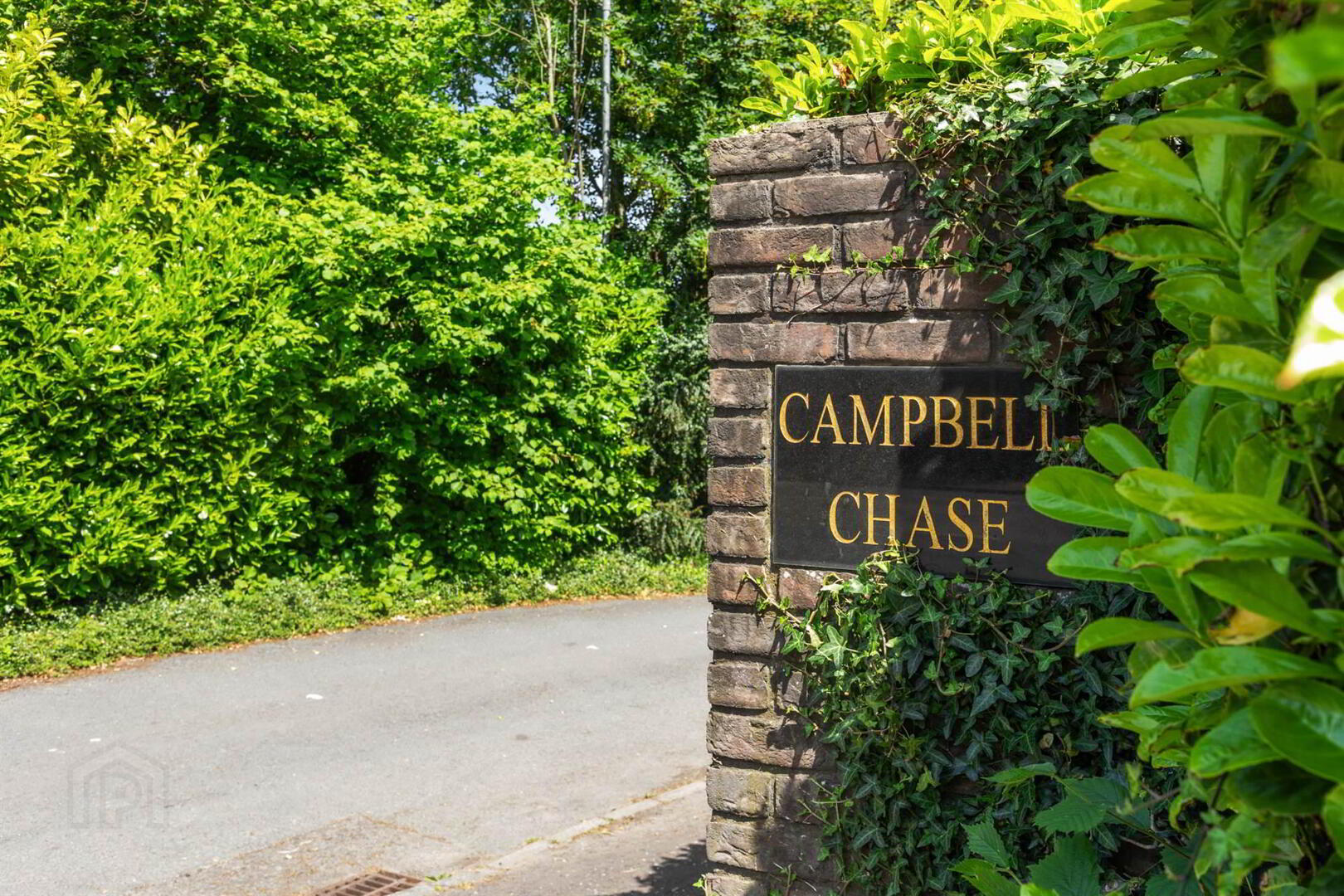 5 Campbell Chase 36 of 37