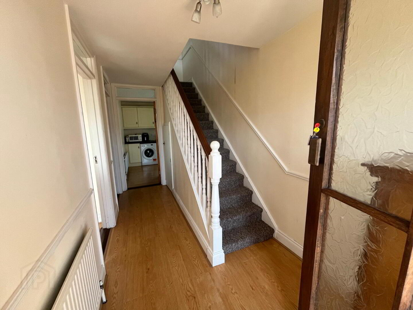 41 Castlecourt 2 of 13