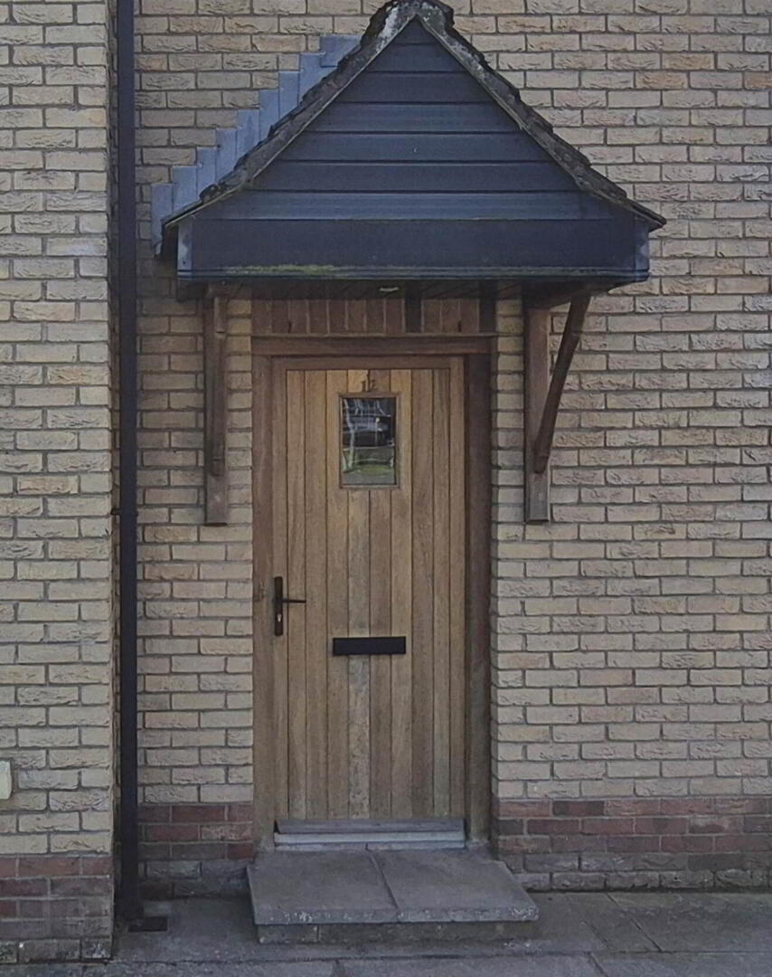 12 Lenamore Park 3 of 28