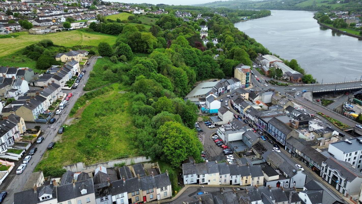 Site At, Dunfield Terrace 3 of 8