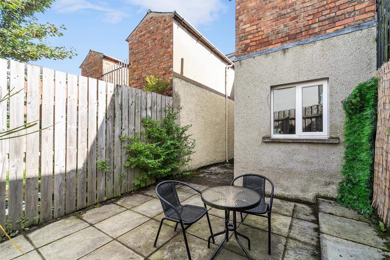 60 Sandhurst Gardens 10 of 10