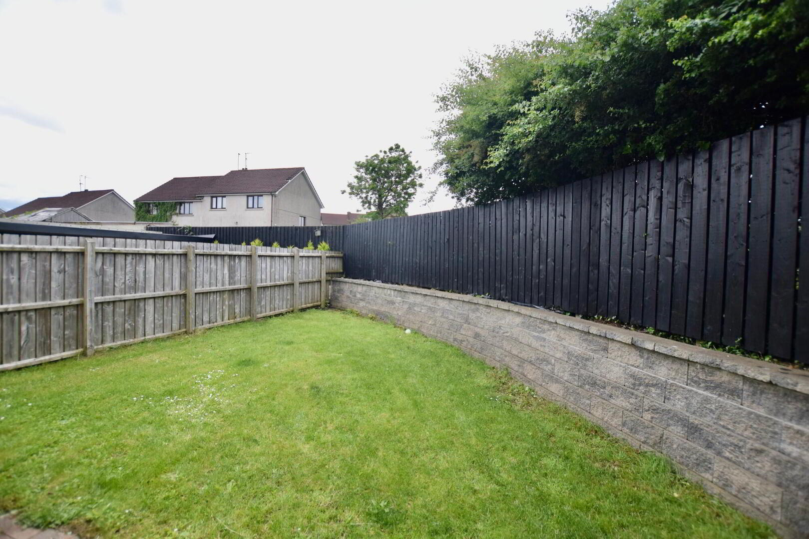 22 Maloon Crescent 27 of 28