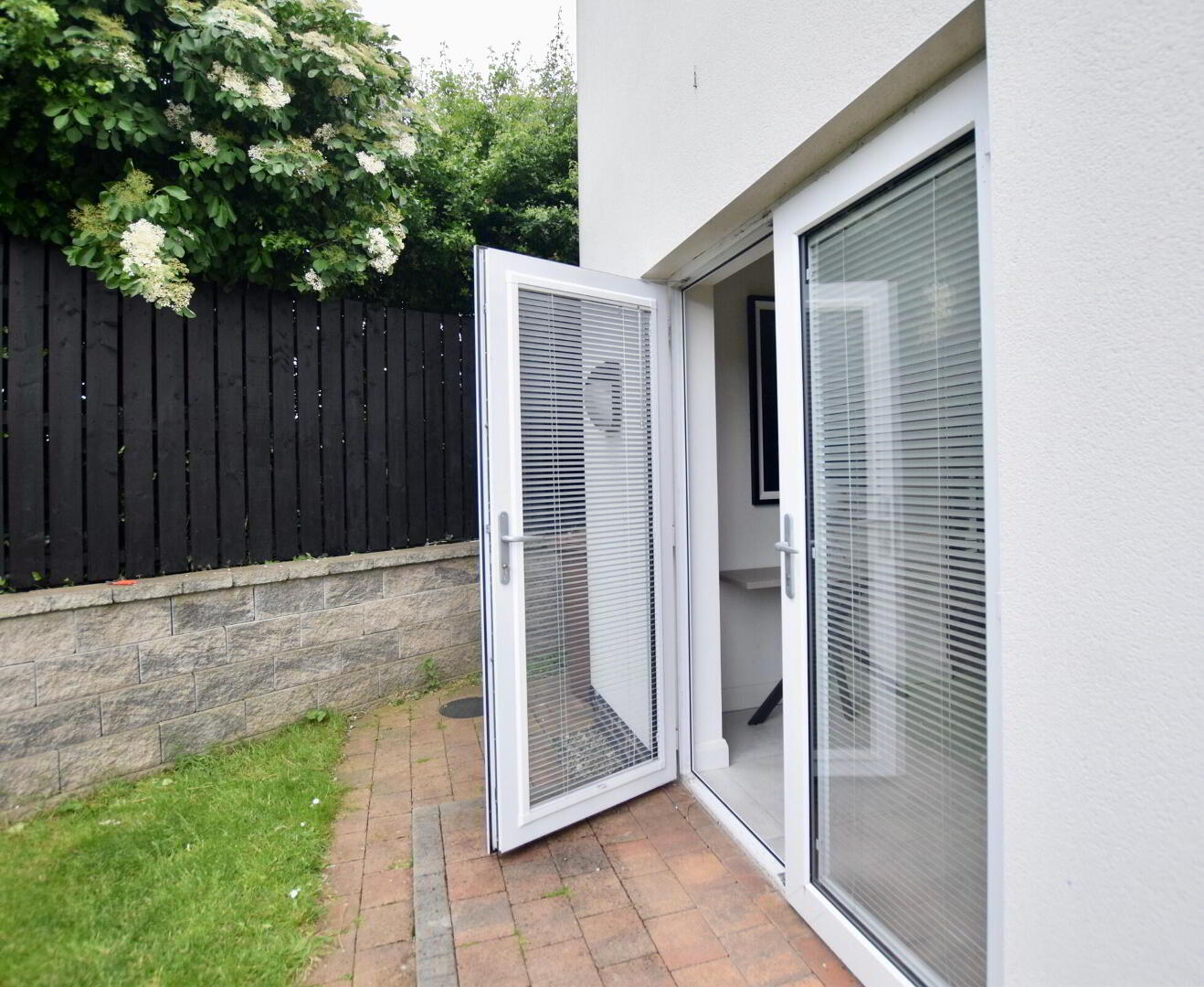 22 Maloon Crescent 28 of 28