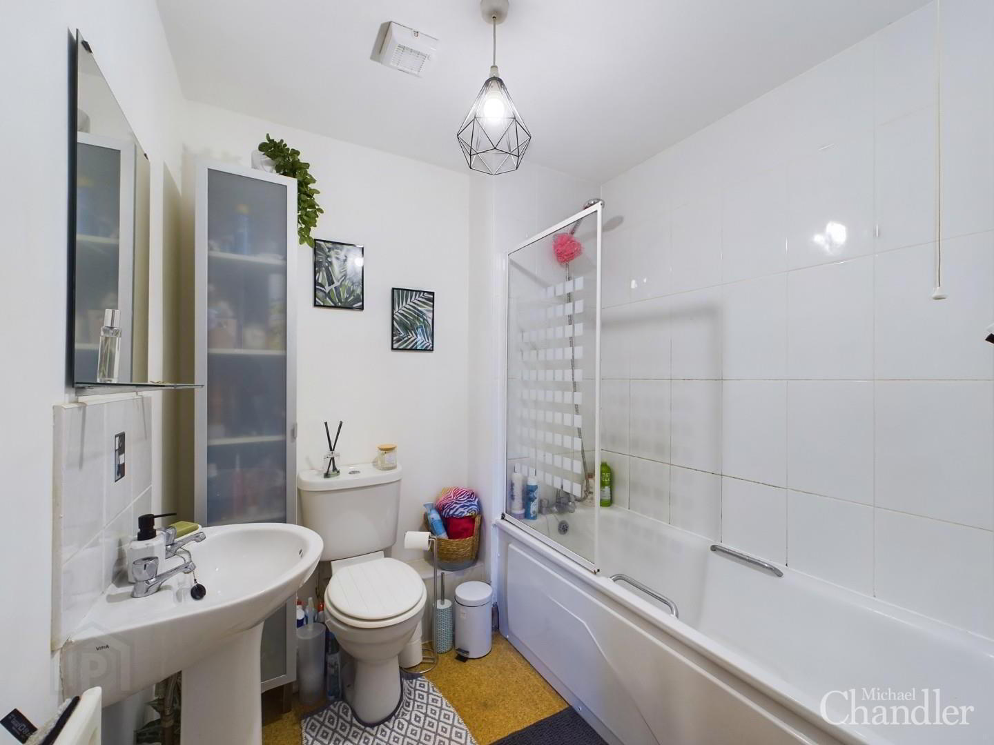 Apt 8, Dunmore Building 9 of 9