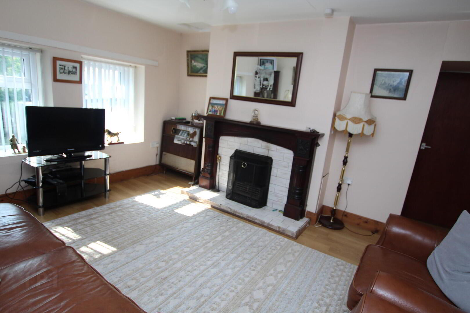 44 Tullyrusk Road 3 of 18