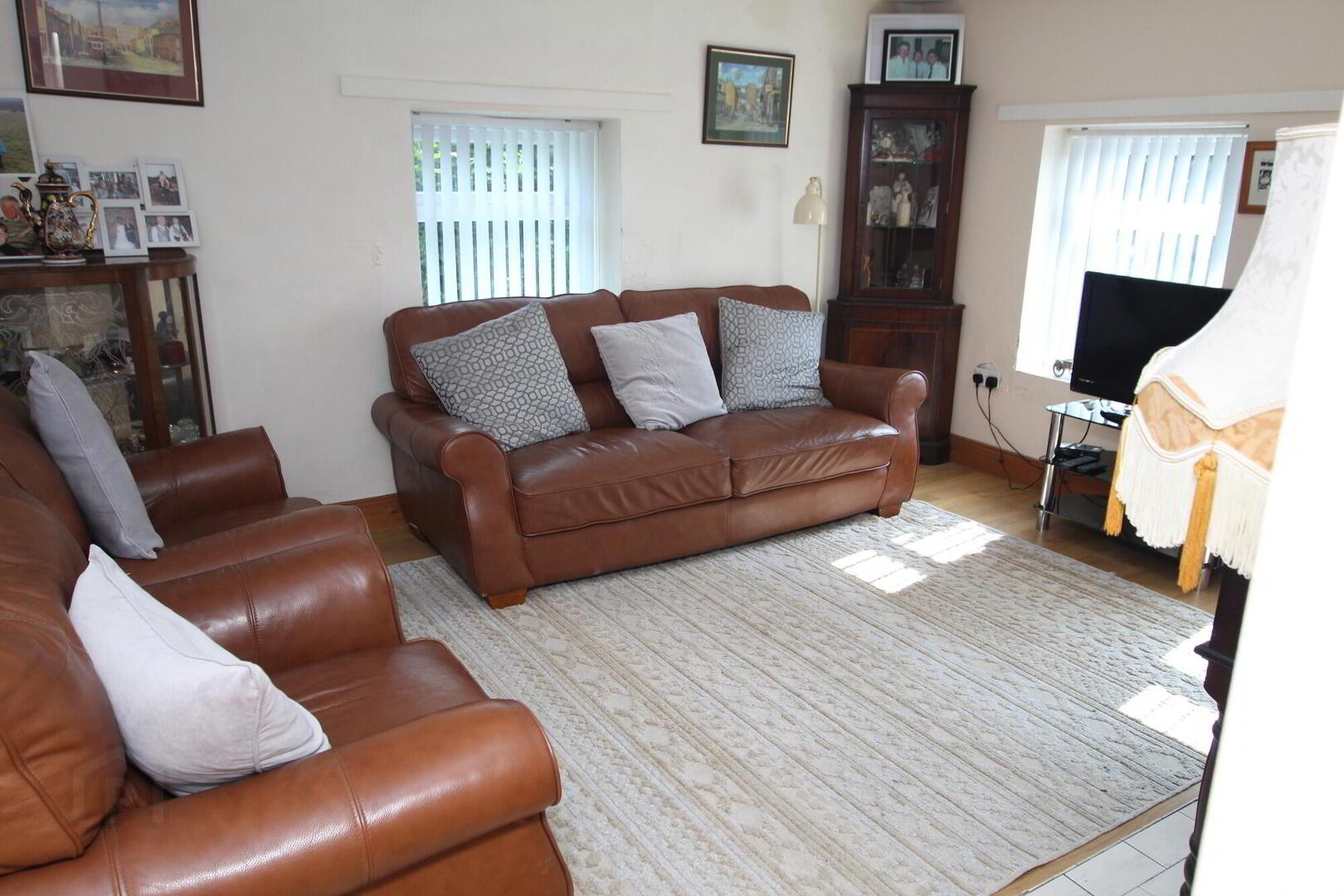 44 Tullyrusk Road 2 of 18