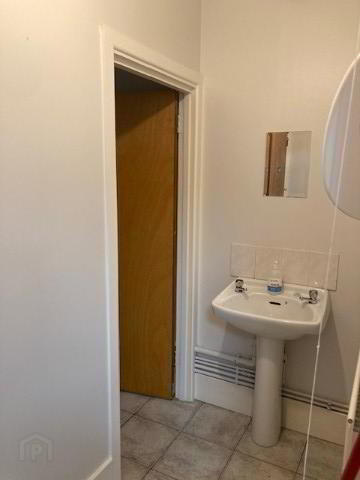 Unit 1 Orlan House, 20 Strand Road 13 of 13