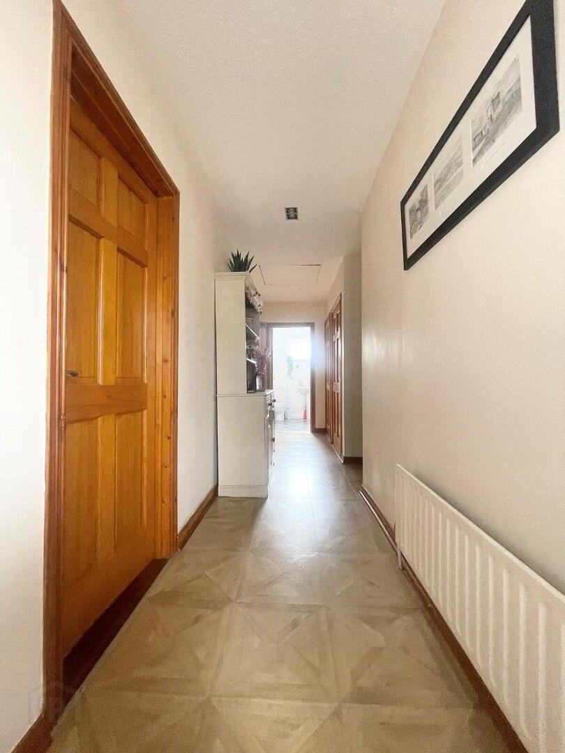 5 Ganiamore Avenue 3 of 22