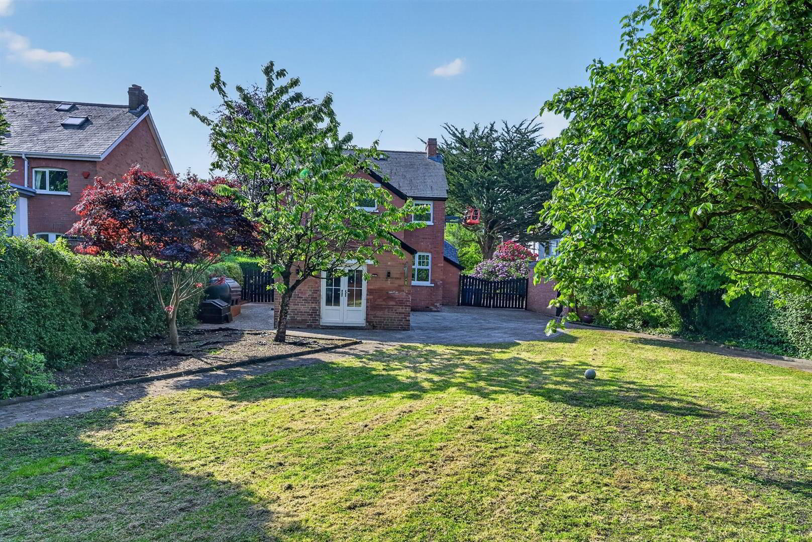9 Finaghy Park North 25 of 26
