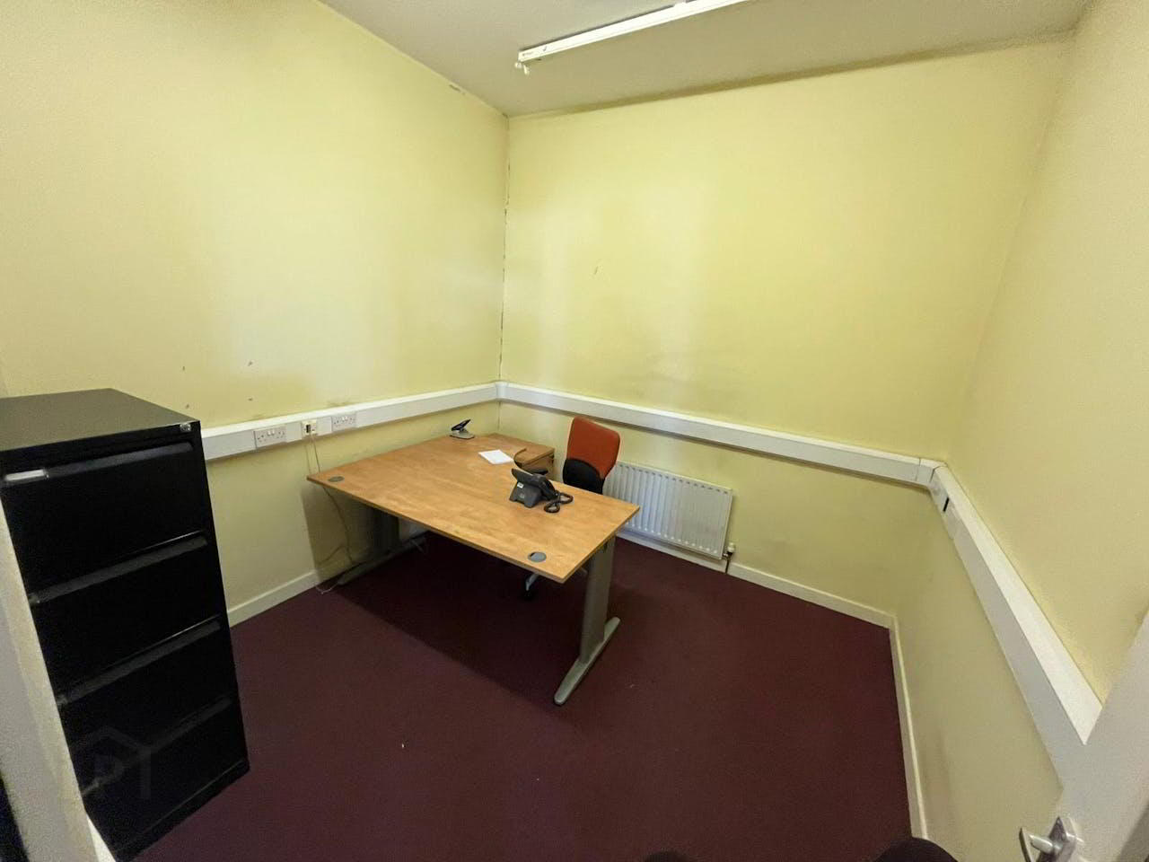 Unit 30, Somerton Industrial Estate 6 of 6