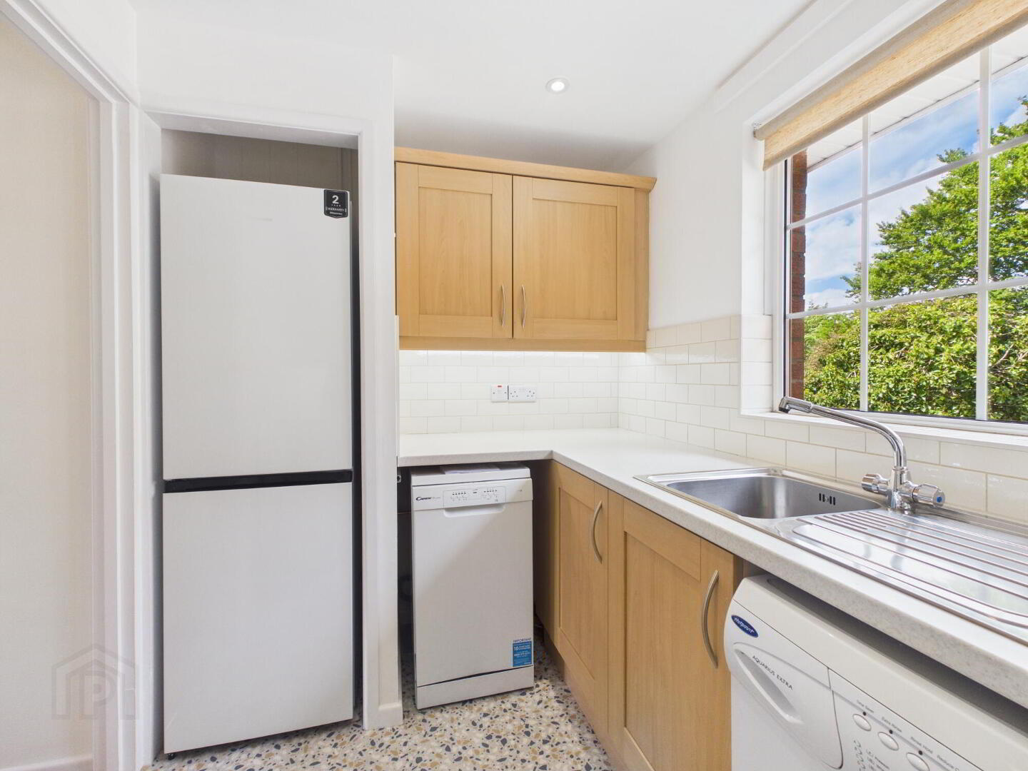 5A Strathearn Court 13 of 13