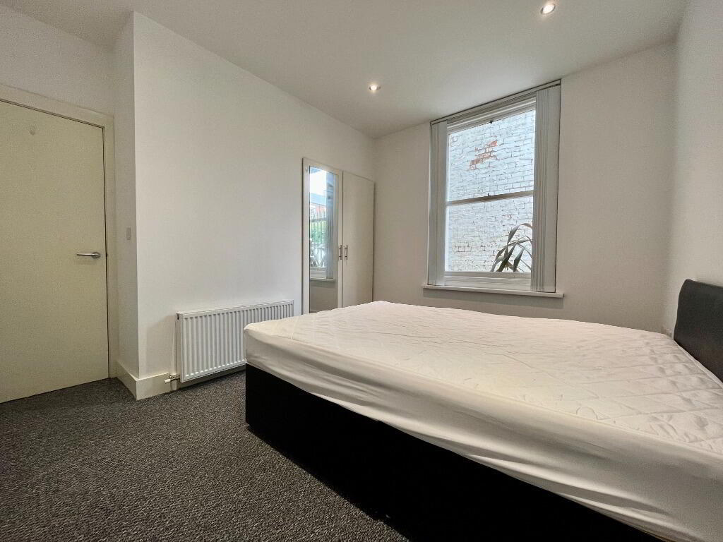 25 Ulsterville Avenue 5 of 6