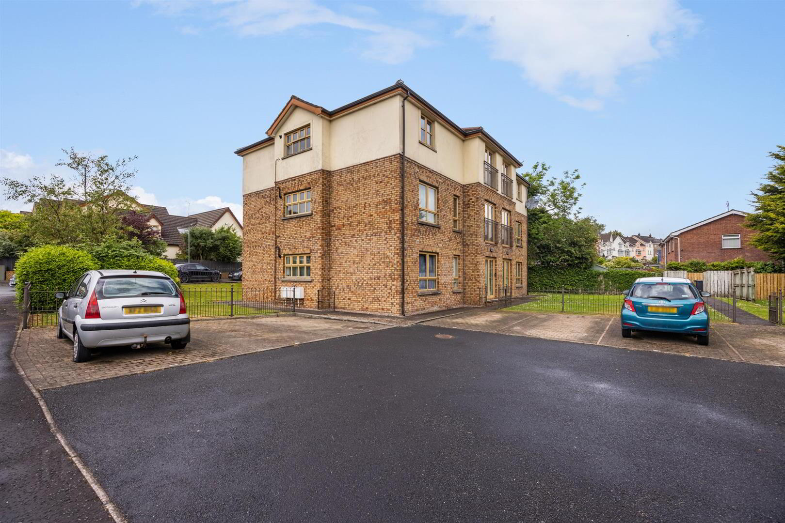69 Woodrow Gardens 16 of 17