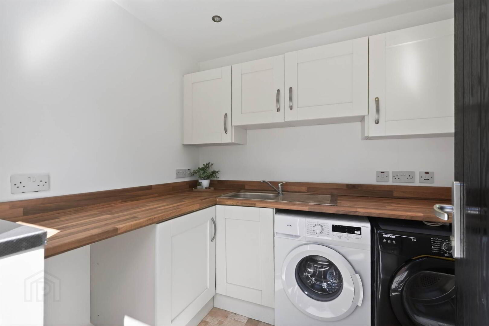 99 Beechfield Avenue 35 of 36