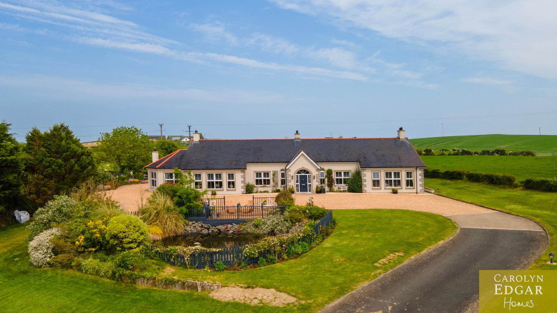 Grace Cottage, 15 Carrowdore Road 3 of 70