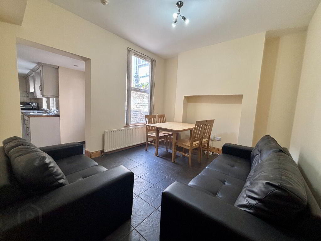 16 Eblana Street 2 of 20