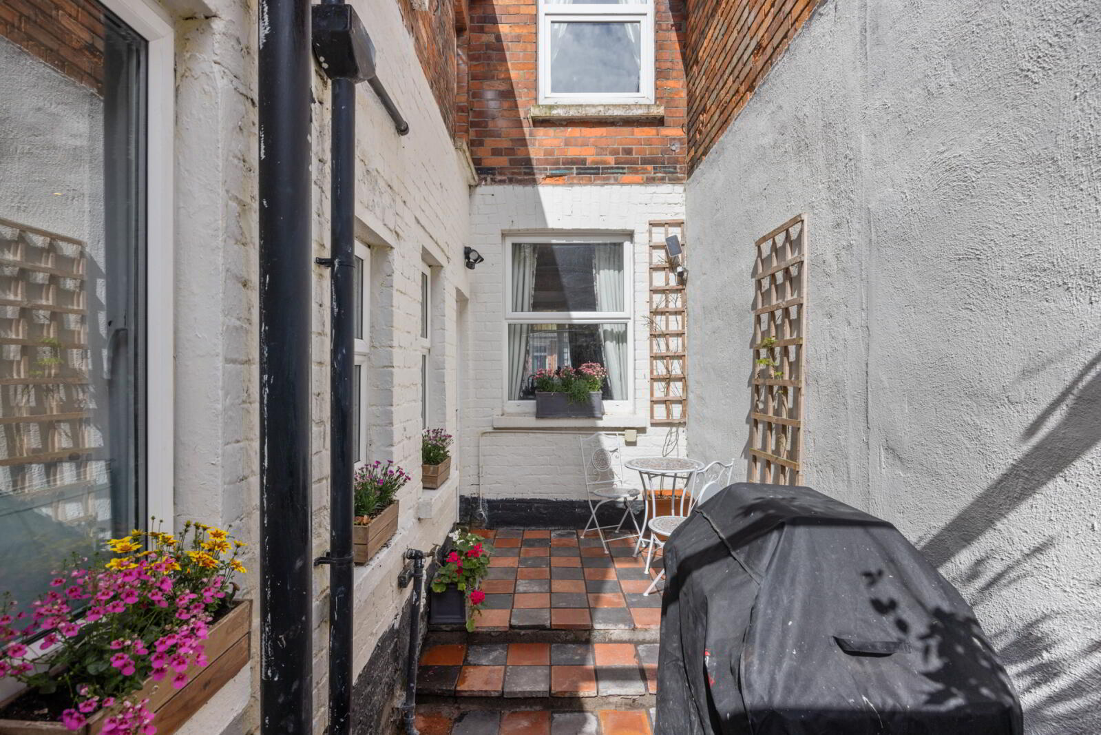 13 Castleview Terrace 27 of 28